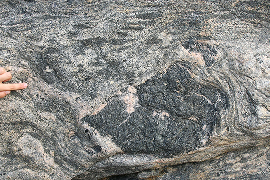 Amphibolite sigma