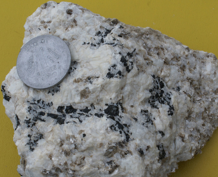 Tml-Ms pegmatite