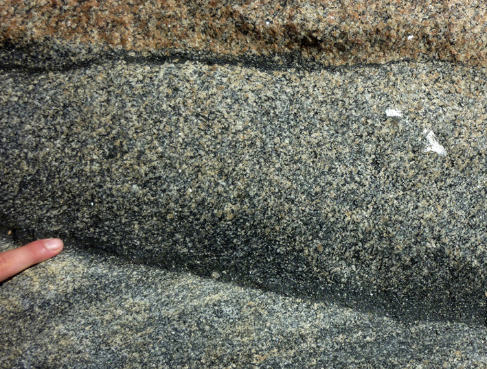 granite disaggregation