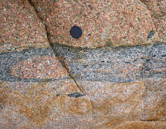 granite disaggregation