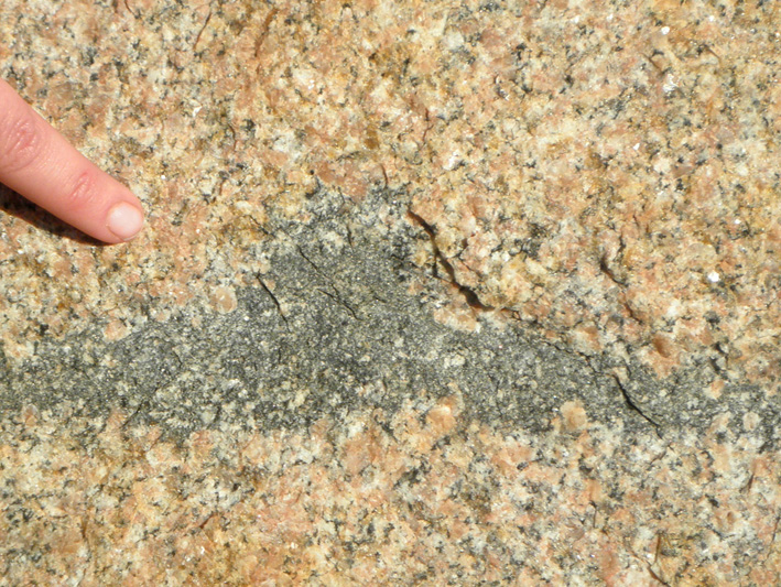 granite disaggregation